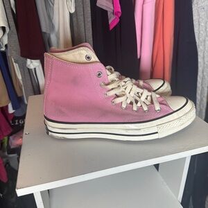 Pink Sneakers with High-Top Design and White Sole